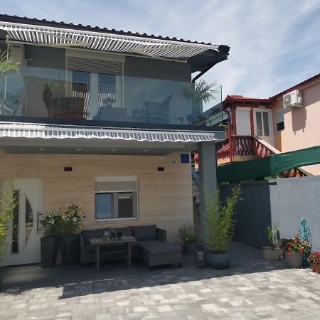 ויר Apartmani Sarm מראה חיצוני תמונה