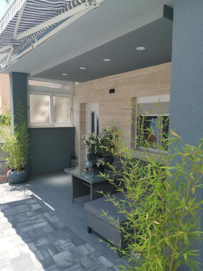 ויר Apartmani Sarm מראה חיצוני תמונה