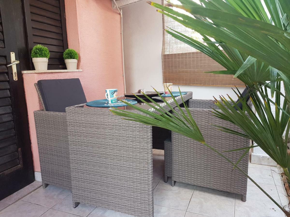 ויר Apartmani Sarm מראה חיצוני תמונה
