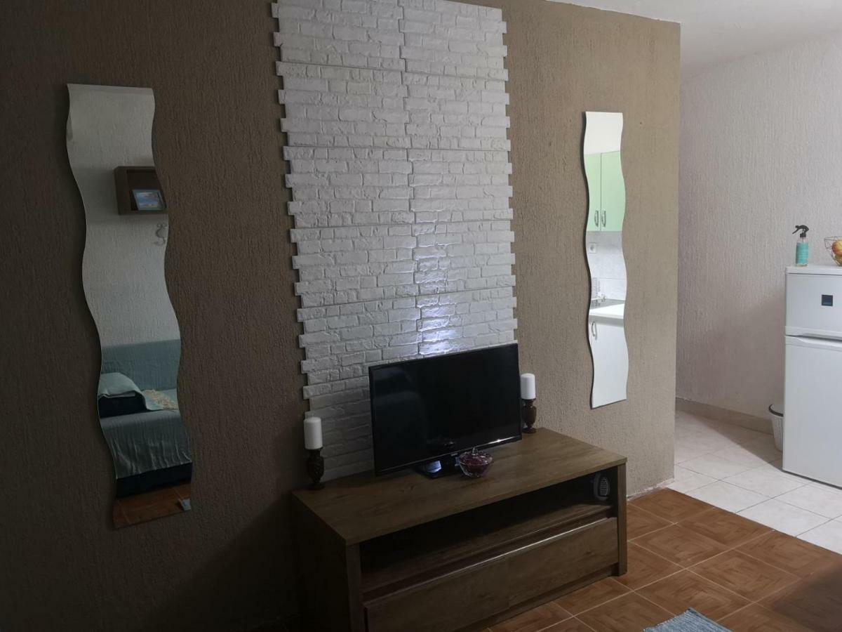ויר Apartmani Sarm מראה חיצוני תמונה