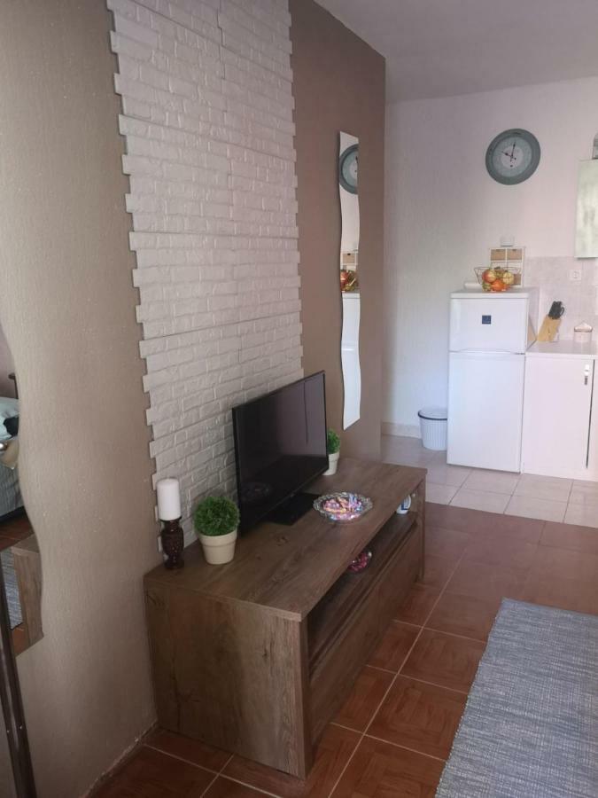 ויר Apartmani Sarm מראה חיצוני תמונה